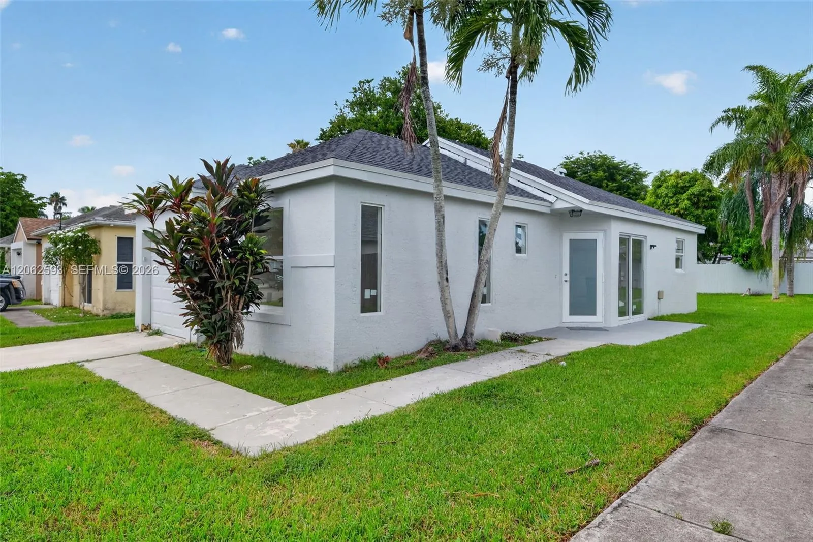Foto de propiedad en 941 SW 7th Place, Florida City, FL 33034 Florida City con MLS# 