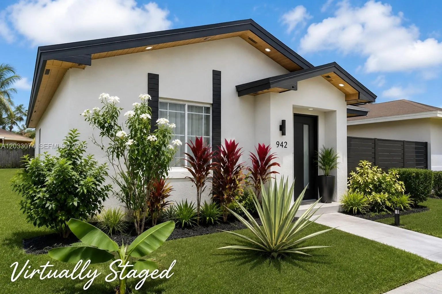 Foto de propiedad en 942 SW 8th Place, Florida City, FL 33034 Florida City con MLS# 