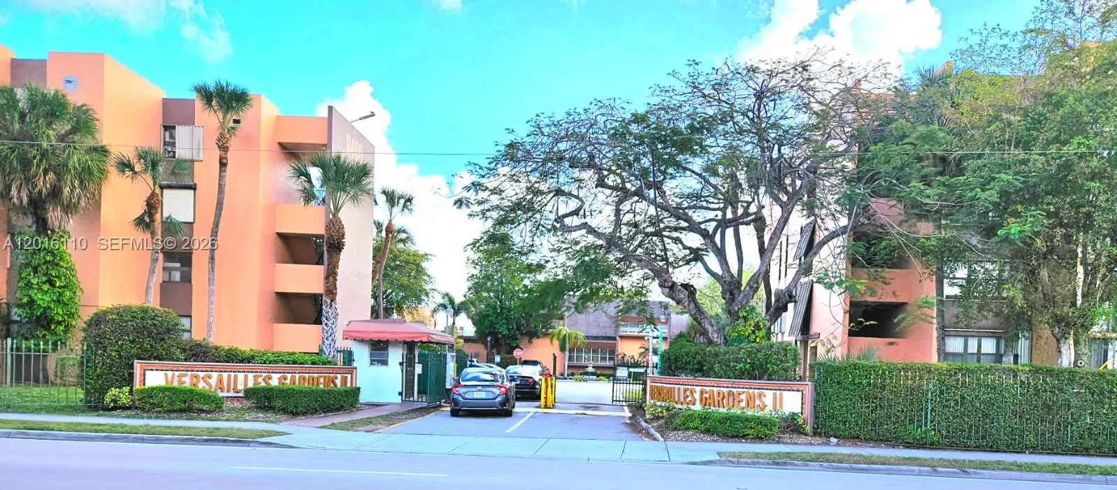 Vendido 9420 W Flagler Street 103, Miami, FL 33174, Miami, FL 33174