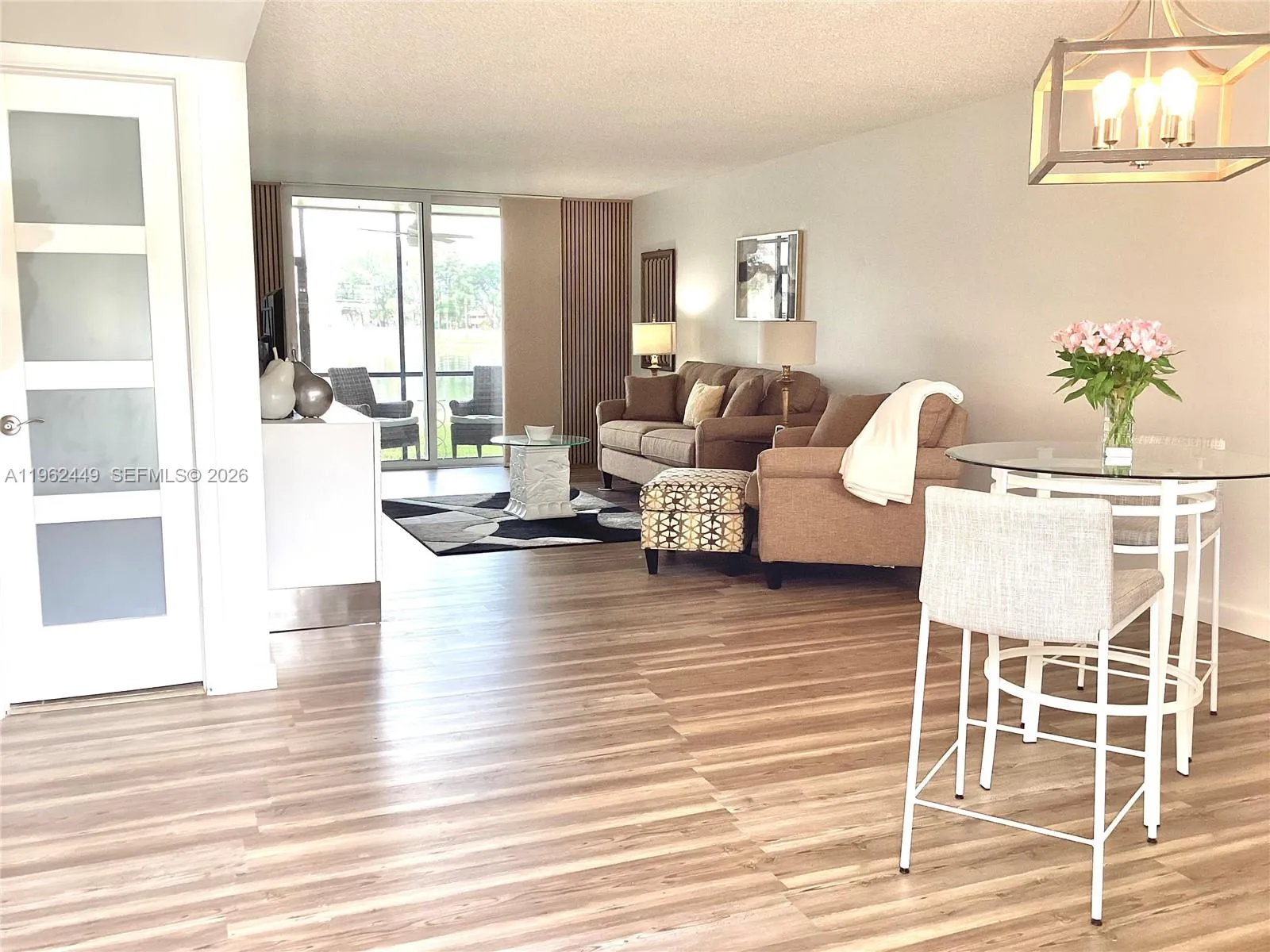 Foto de propiedad en 9423 S Hollybrook Lake Drive 106, Pembroke Pines, FL 33025 Pembroke Pines con MLS# 