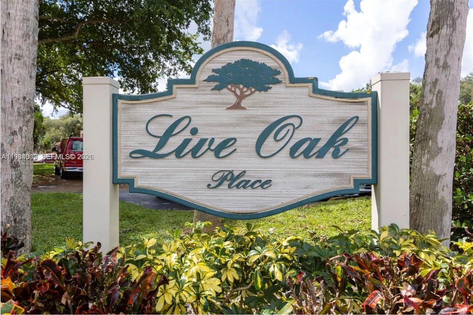 Foto de propiedad en 9430 Live Oak Place 407, Davie, FL 33324 Davie con MLS# 