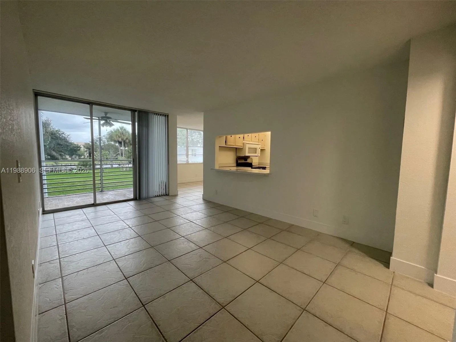 Foto de propiedad en 9441 Live Oak Place 209, Davie, FL 33324 Davie con MLS# 