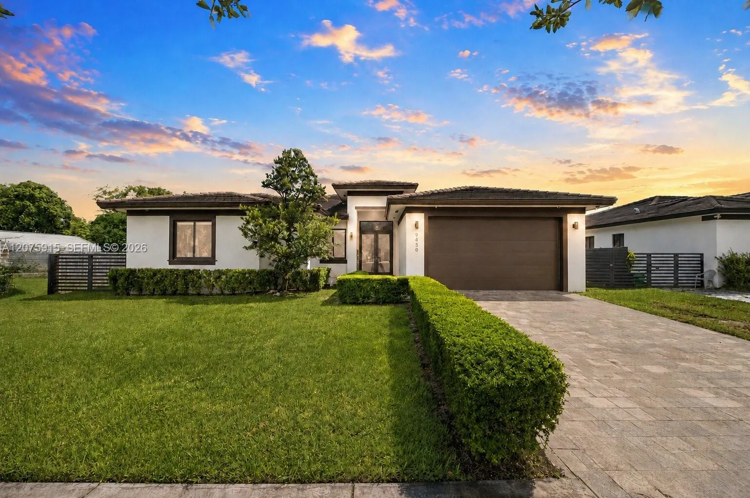Foto de propiedad en 9450 SW 35th Street, Miami, FL 33165 Miami con MLS# 