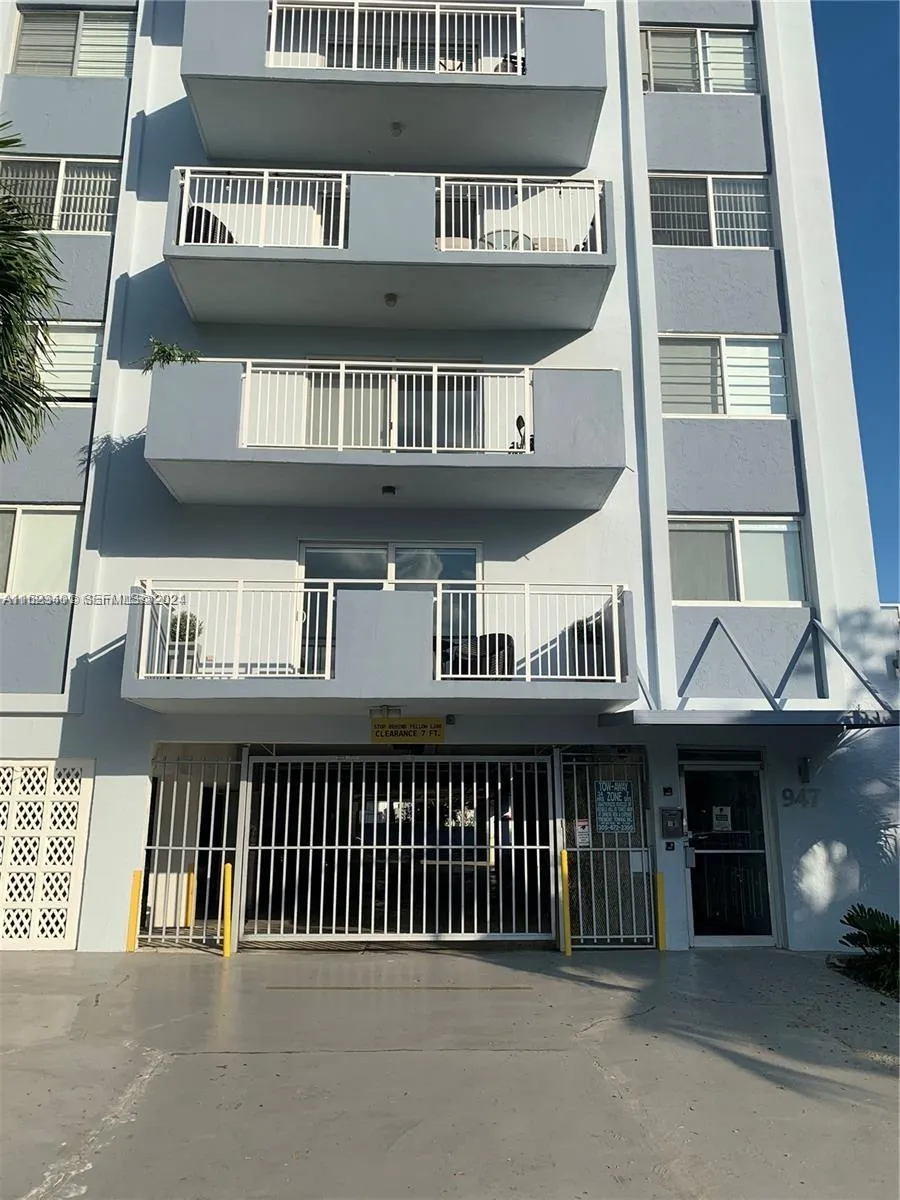 Foto de propiedad en 947 Lenox Avenue 204, Miami Beach, FL 33139 Miami Beach con MLS# 