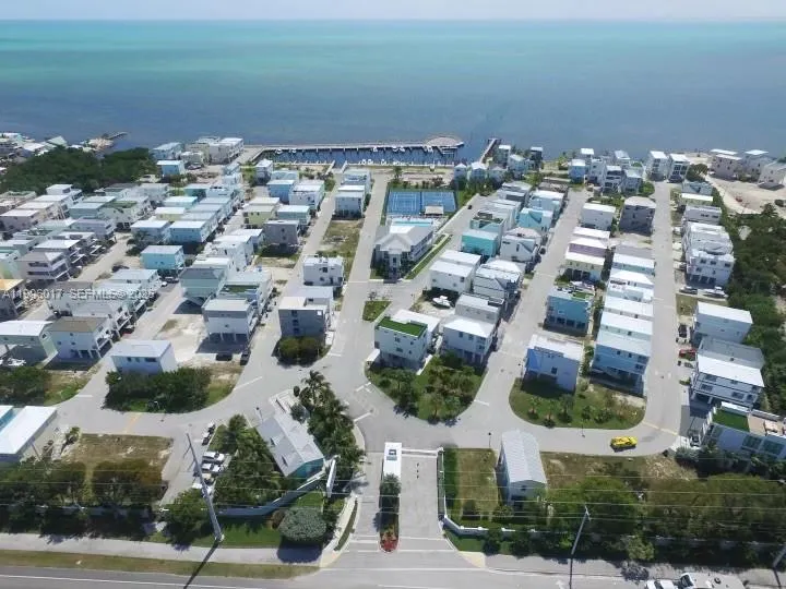 Foto de propiedad en 94825 Overseas Highway, Key Largo, FL 33037 Key Largo con MLS# 