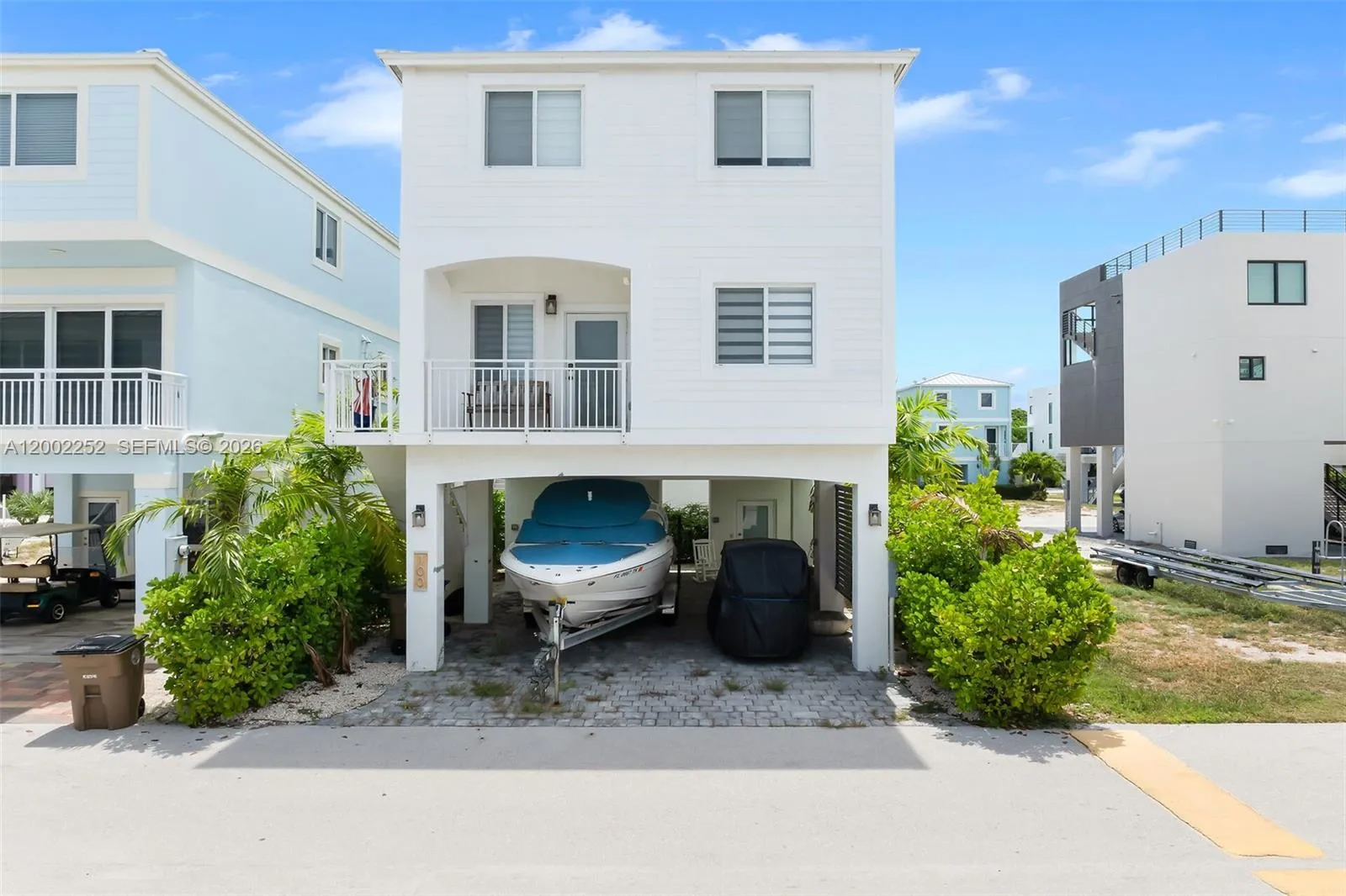 Foto de propiedad en 94825 Overseas Hwy 100, Key Largo, FL 33037 Key Largo con MLS# 