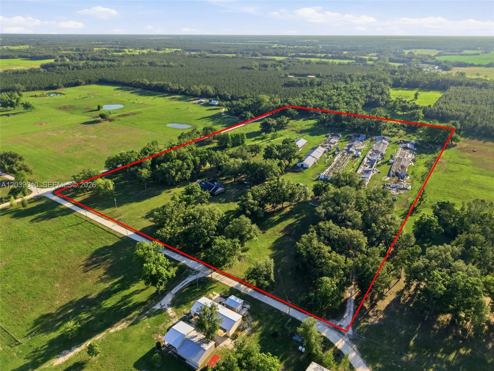 Foto de propiedad en 9485 177th Road, FL 32060  con MLS# 