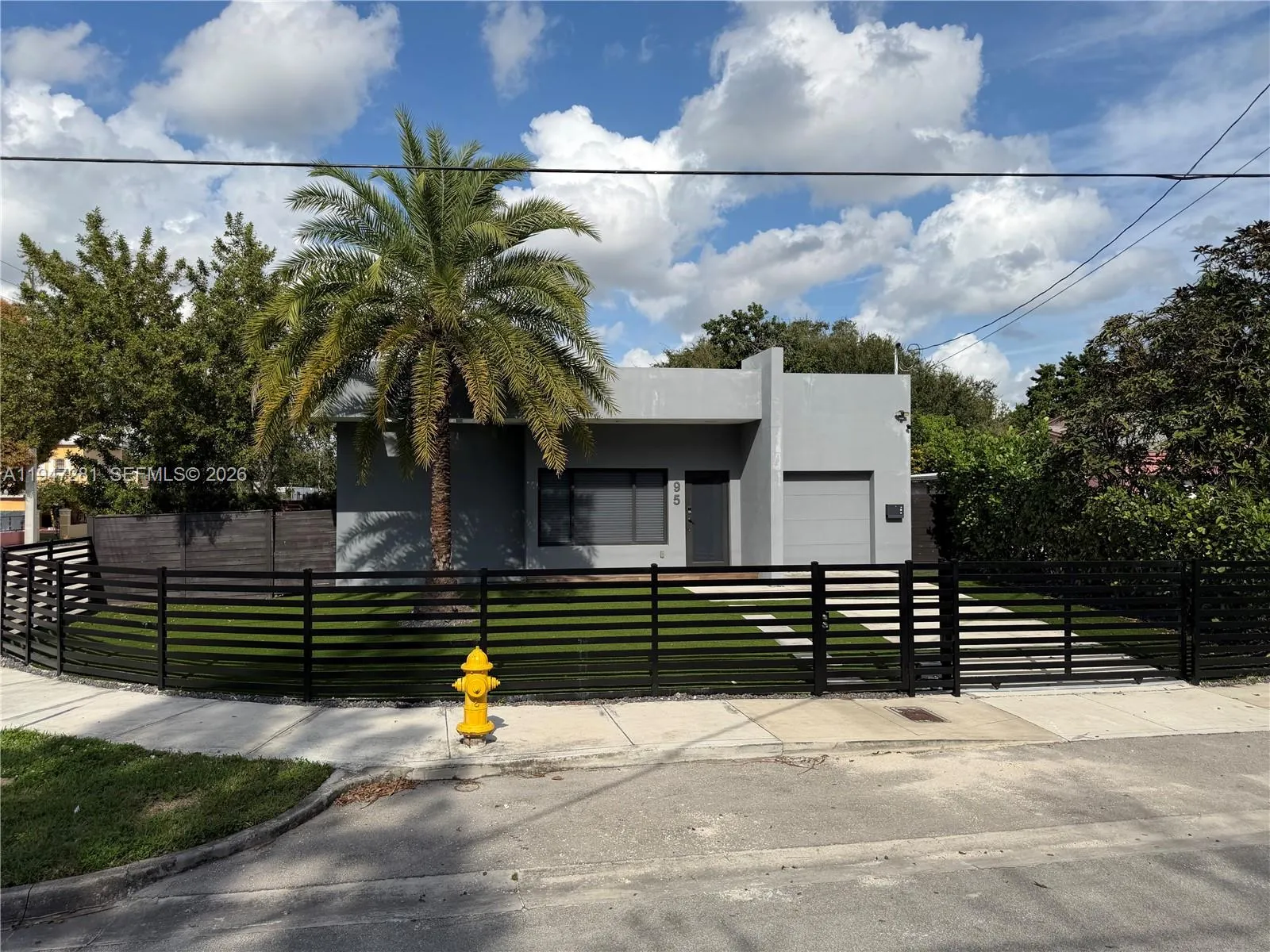 Vendido 95 NW 52nd Street, Miami, FL 33127, Miami, FL 33127
