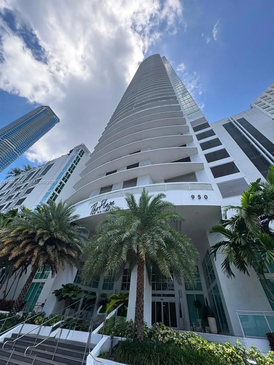 En Renta 950 Brickell Bay Drive 4505, Miami, FL 33131, Miami, FL 33131
