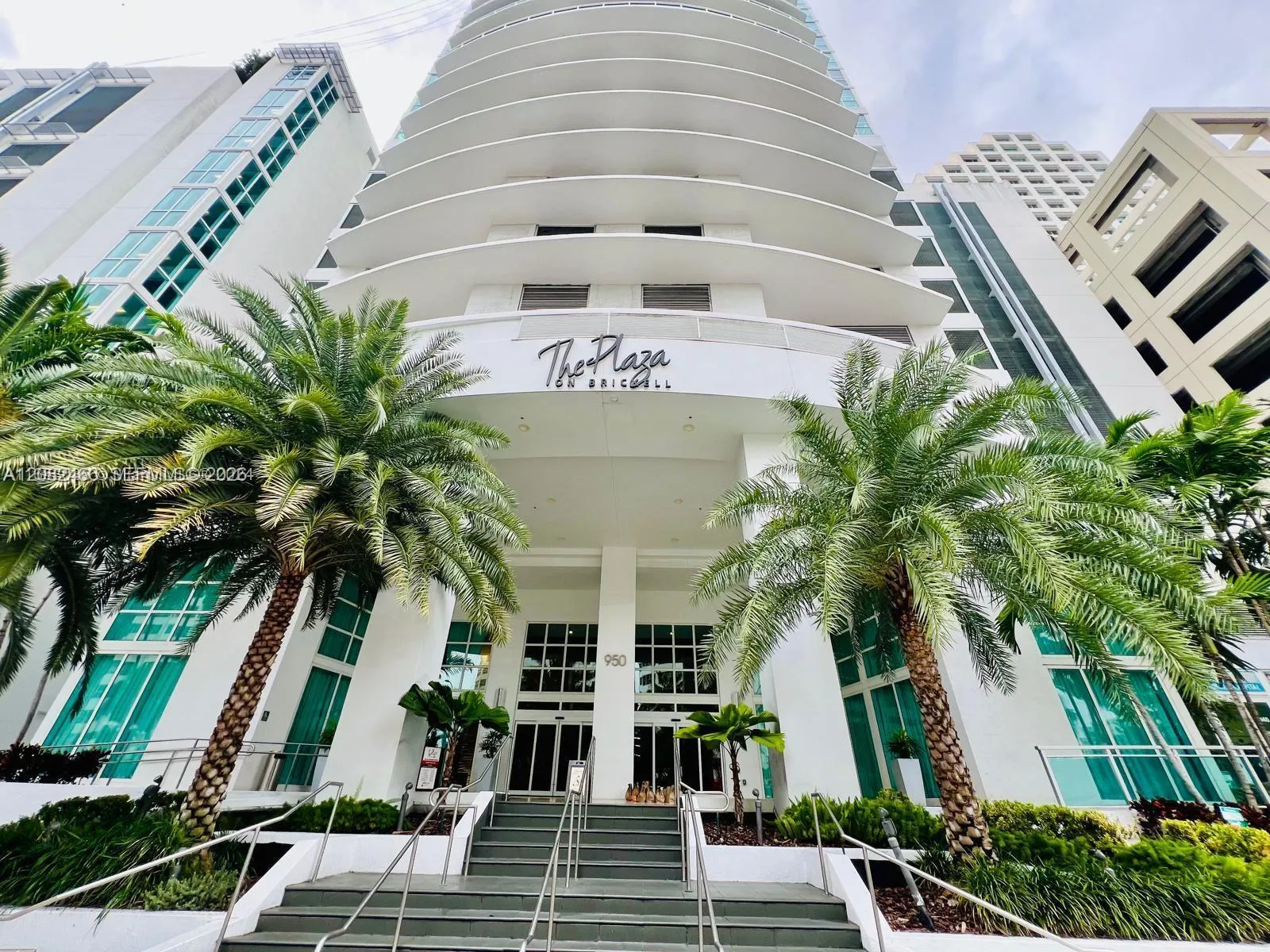 Foto de propiedad en 950 S Brickell Bay 1109, Miami, FL 33131 Miami con MLS#