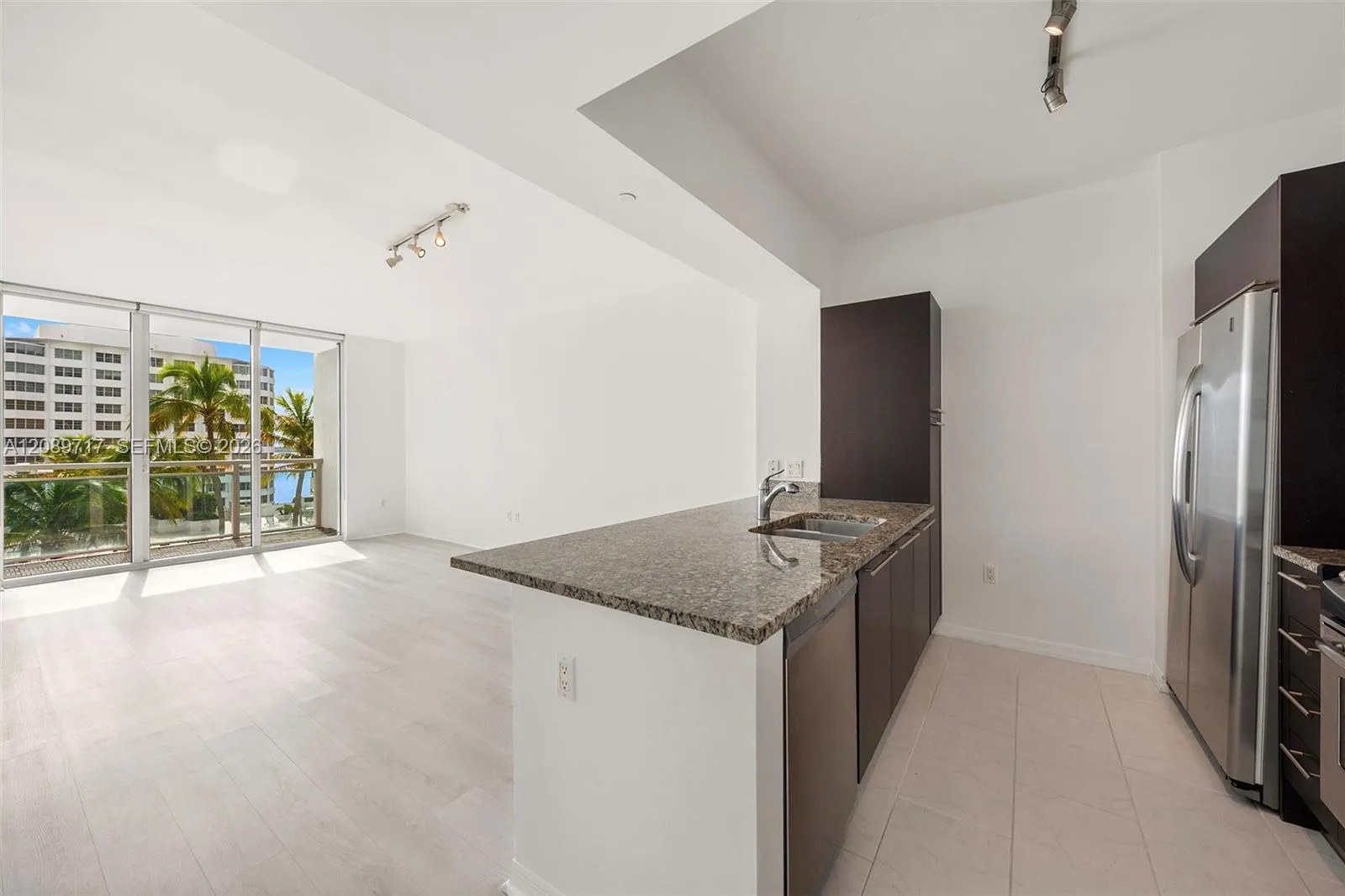 En Venta 951 Brickell Avenue 1202, Miami, FL 33131, Miami, FL 33131