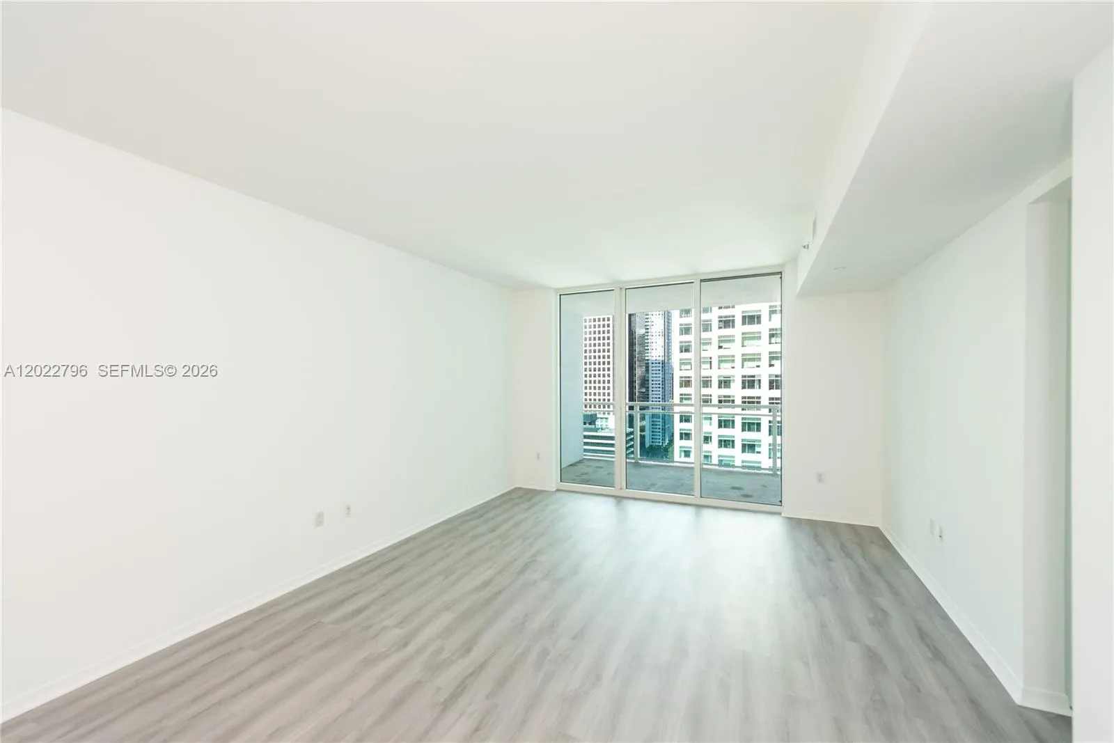 Alquilada 951 Brickell Avenue 2100, Miami, FL 33131, Miami, FL 33131