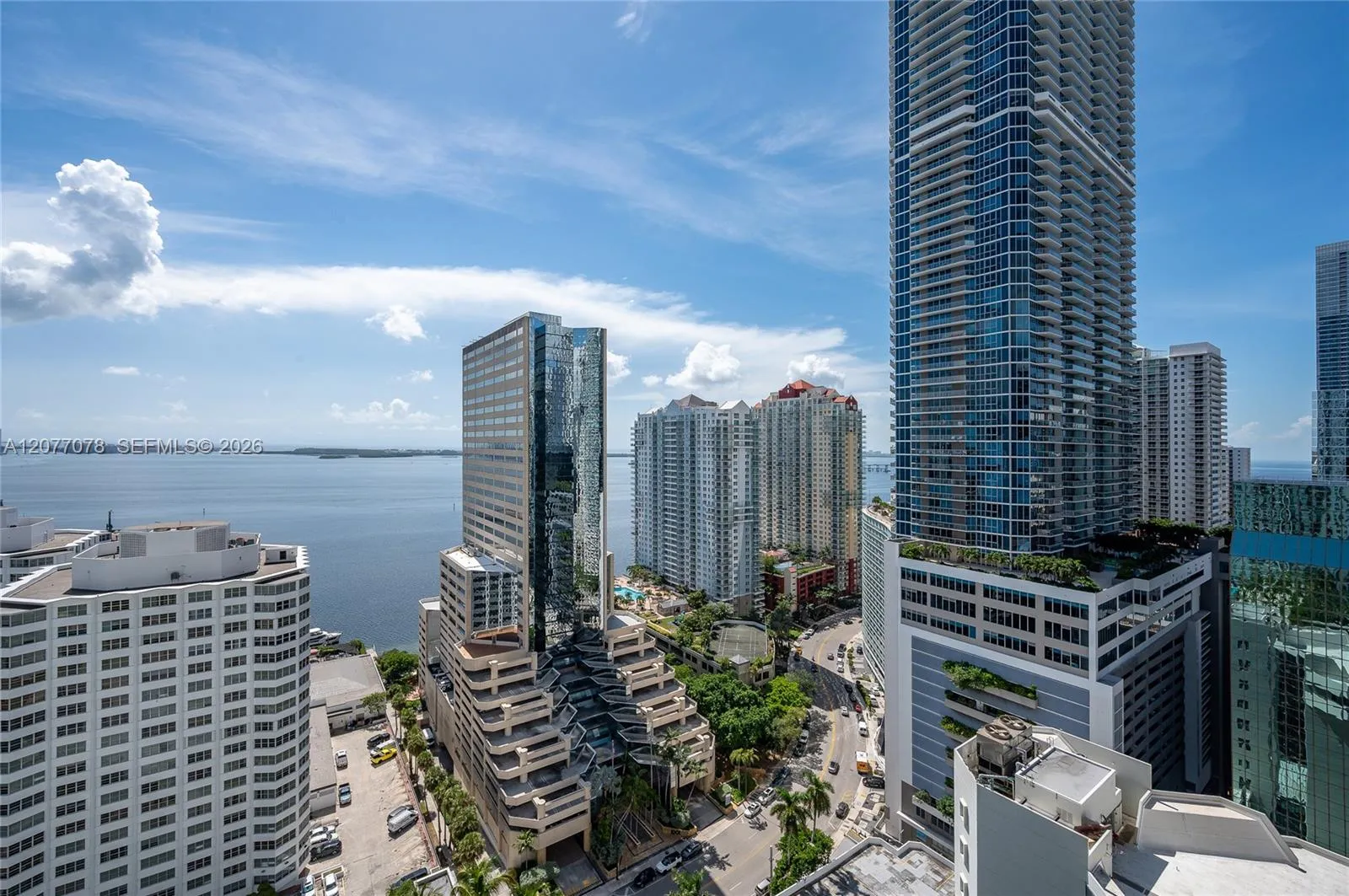 Foto de propiedad en 951 Brickell Avenue 2608, Miami, FL 33131 Miami con MLS# 