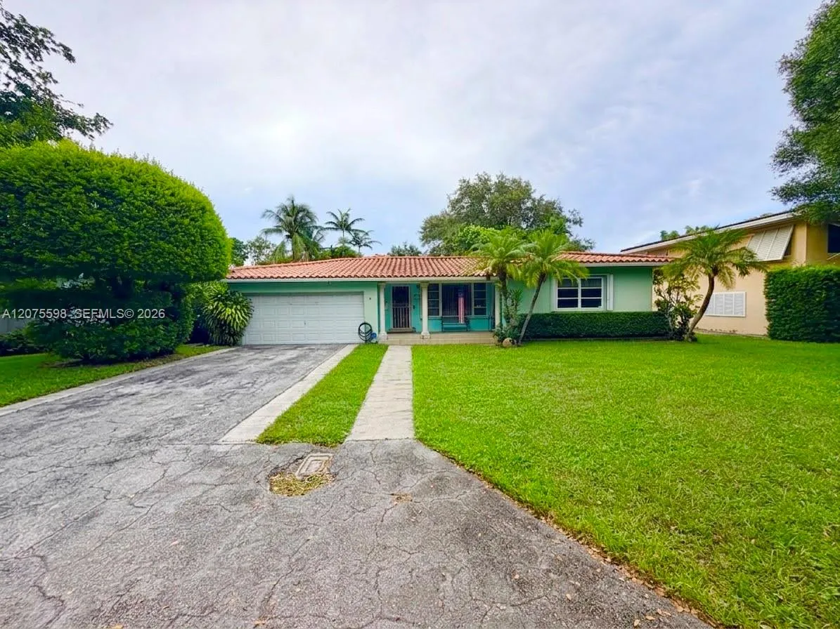 En Venta 951 NE 115th Street, Biscayne Park, FL 33161, Biscayne Park, FL 33161