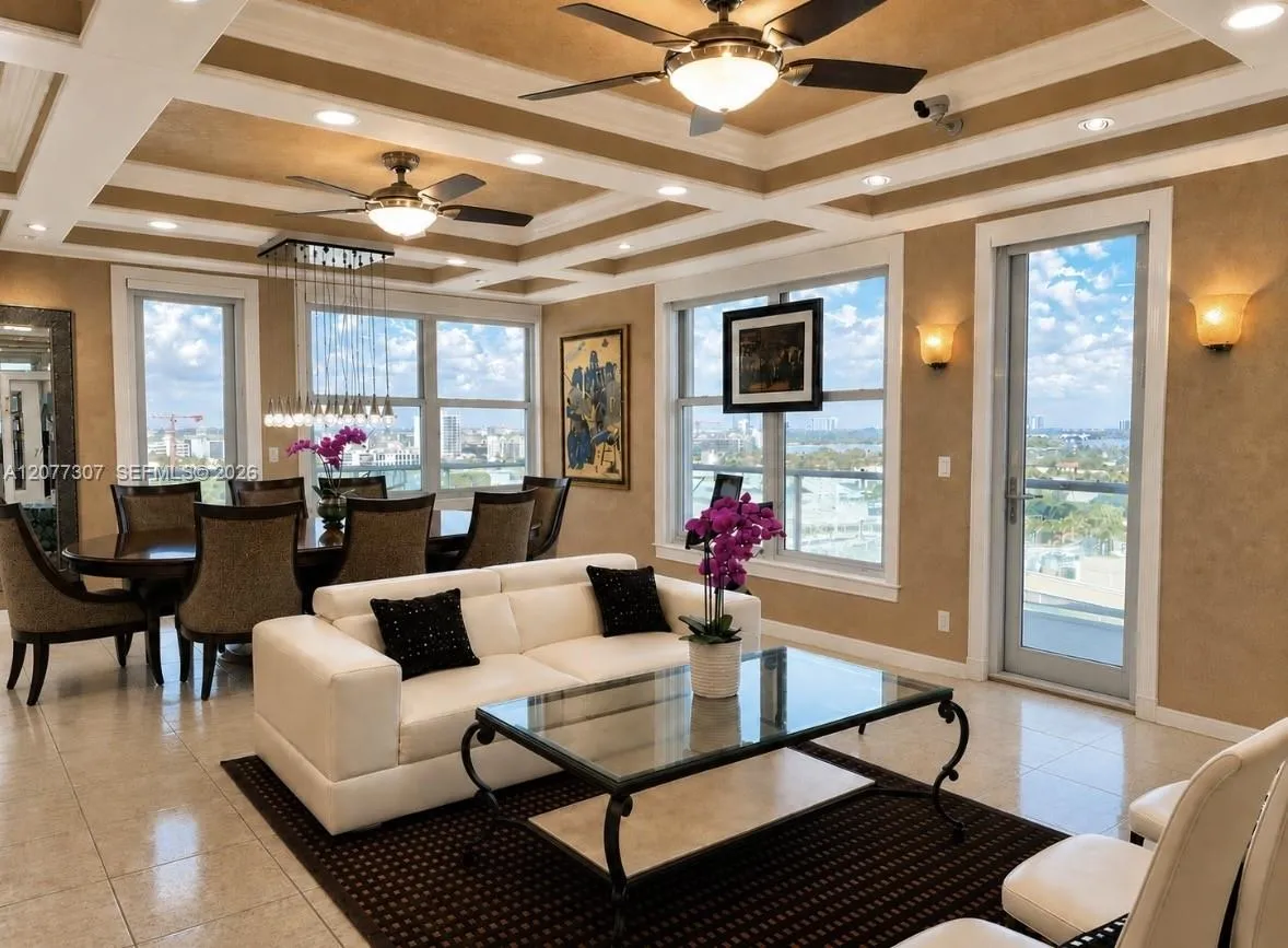 Foto de propiedad en 9511 Collins Avenue 1507, Surfside, FL 33154 Surfside con MLS# 
