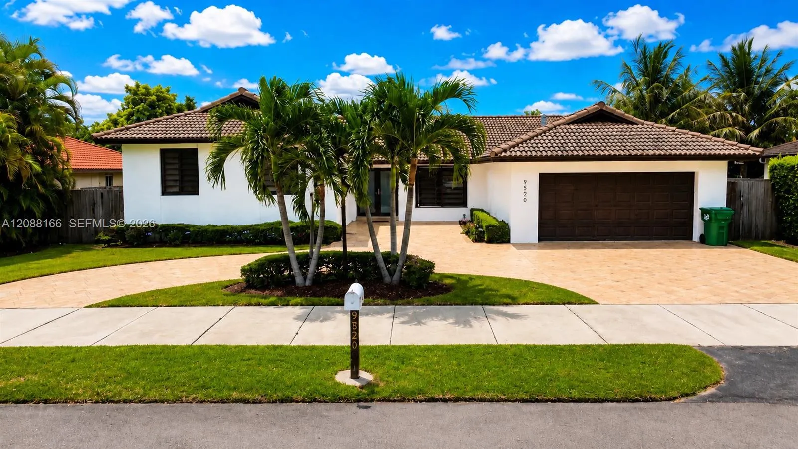 En Venta 9520 SW 117th Avenue, Miami, FL 33186, Miami, FL 33186