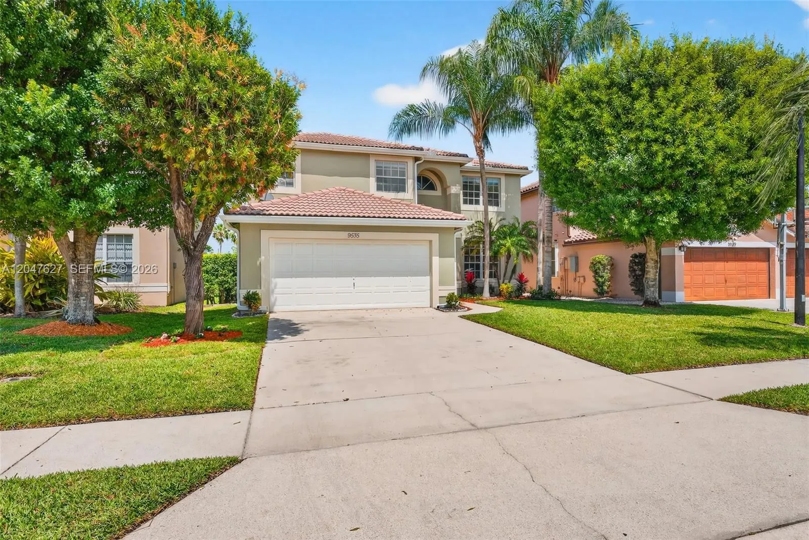 Foto de propiedad en 9535 Fox Trot Lane, Boca Raton, FL 33496 Boca Raton con MLS# 