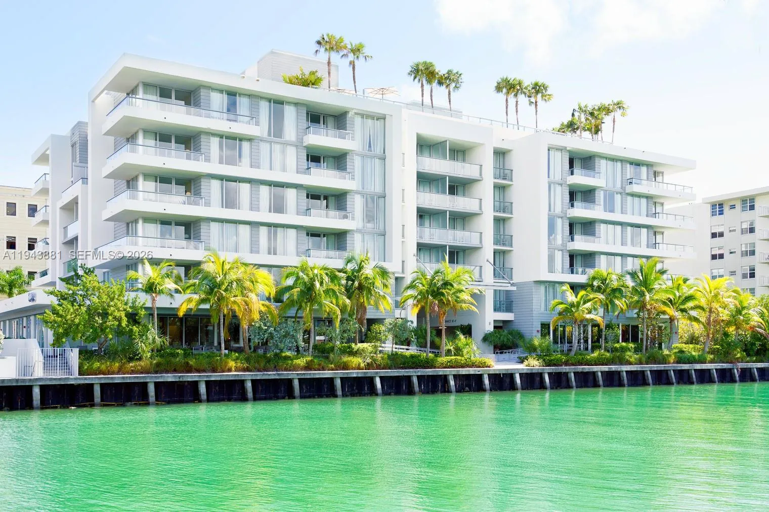 Foto de propiedad en 9540 W Bay Harbor Drive 310-2, Bay Harbor Islands, FL 33154 Bay Harbor Islands con MLS# 