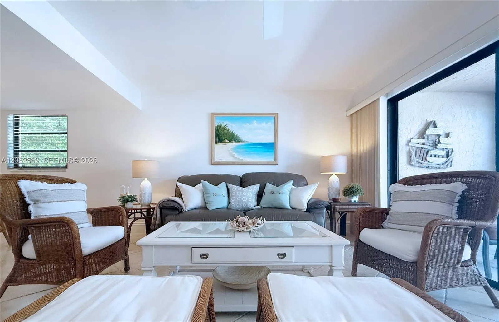 Foto de propiedad en 96000 Overseas Highway U1, FL 33037  con MLS# 
