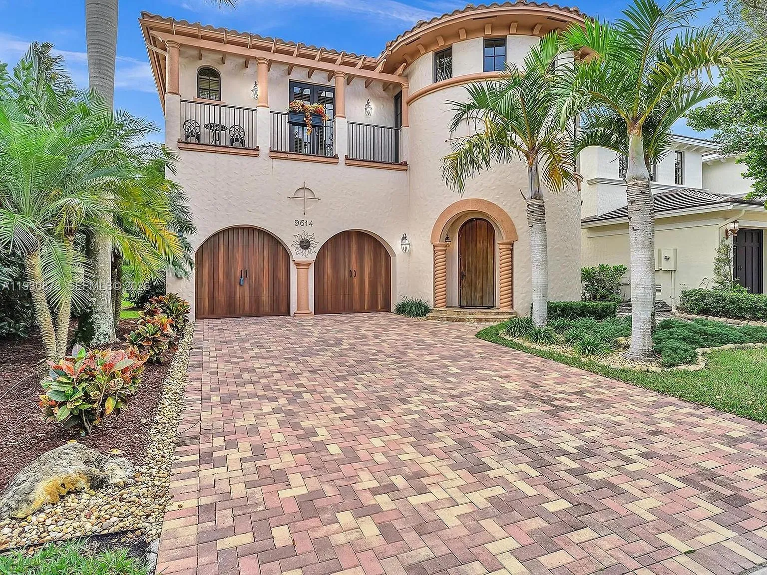 Foto de propiedad en 9614 Kenley Court, Parkland, FL 33076 Parkland con MLS# 