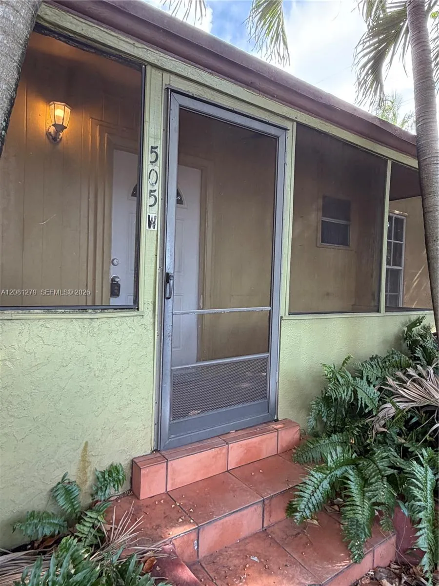 Foto de propiedad en 9614 NW 5th Avenue 505w, Miami, FL 33150 Miami con MLS# 