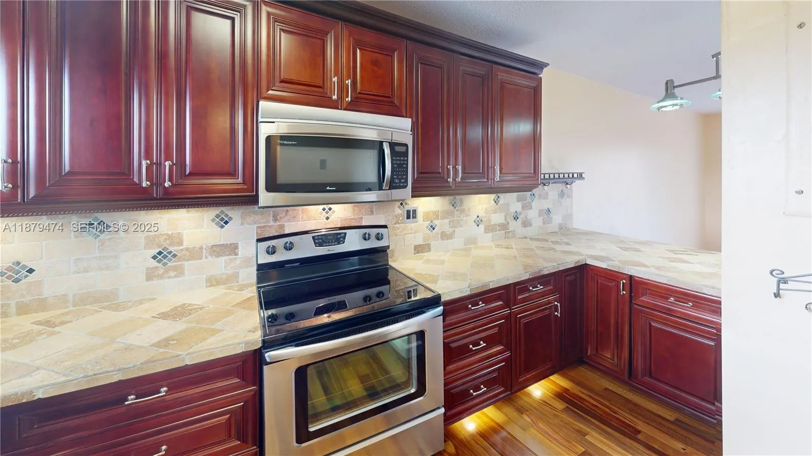 Vendido 9641 Sunrise Lakes Boulevard 306, Sunrise, FL 33322, Sunrise, FL 33322