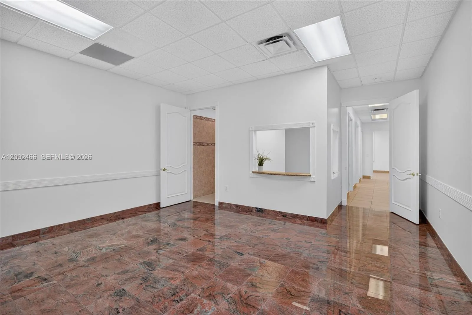 En Venta 9700 Stirling Road 104B, Cooper City, FL 33024, Cooper City, FL 33024