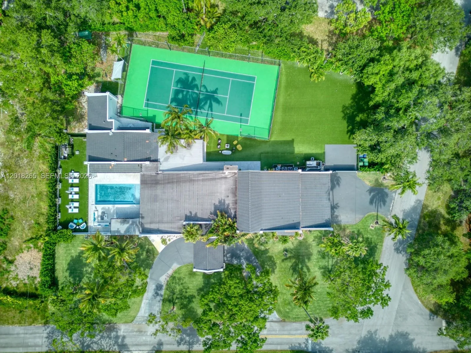 En Venta 9715 SW 89th Court, Miami, FL 33176, Miami, FL 33176