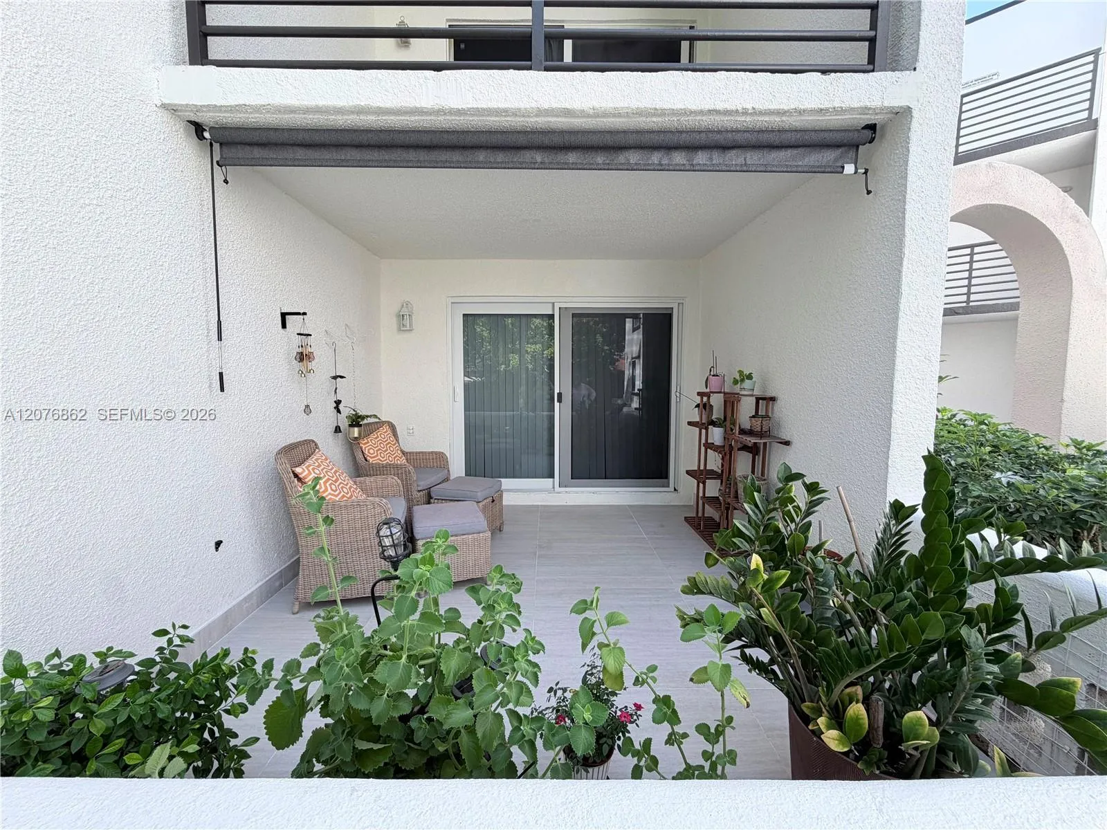 Foto de propiedad en 9731 Fontainebleau Boulevard F108, Miami, FL 33172 Miami con MLS# 