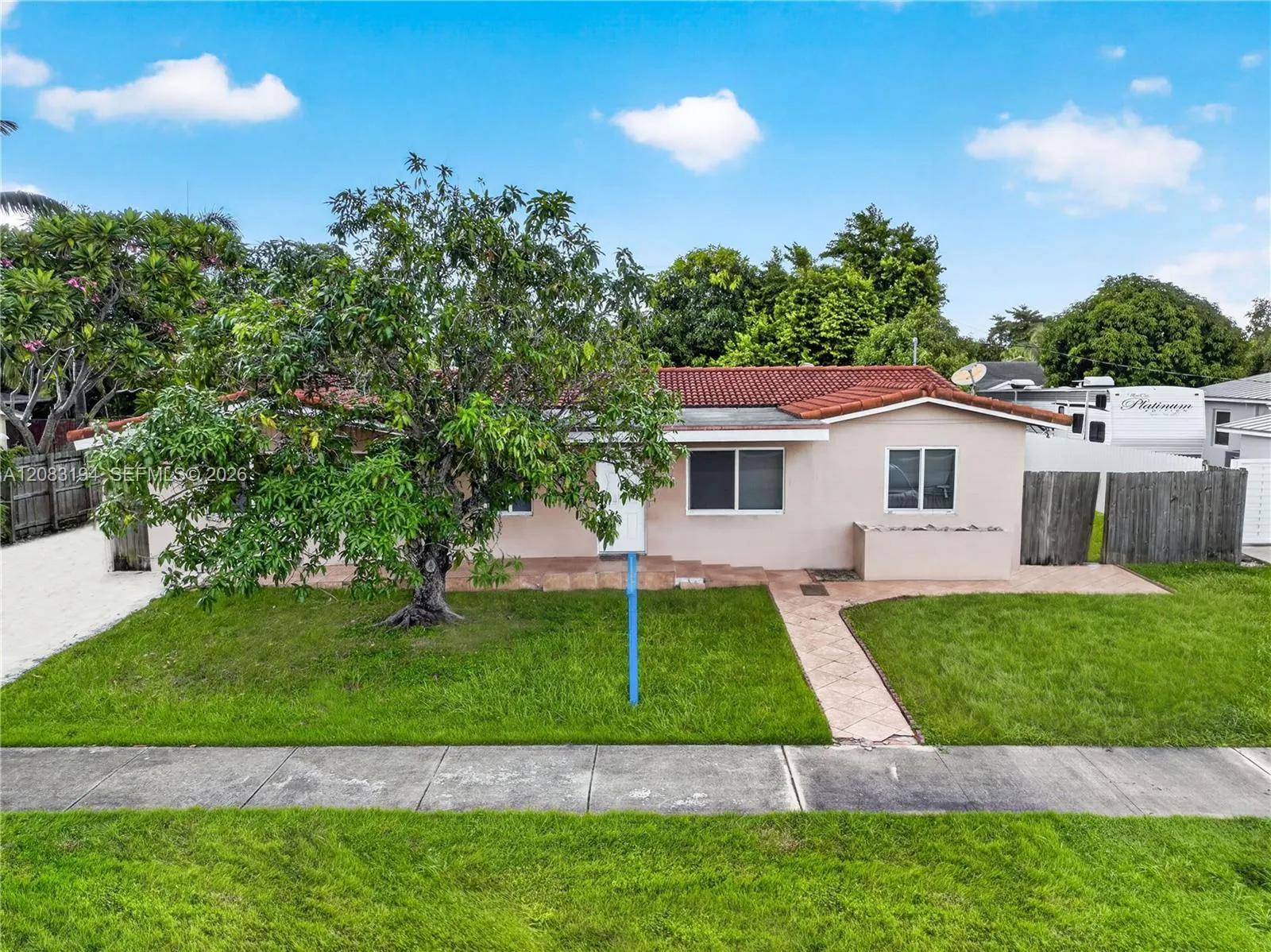 En Venta 9745 SW 165th Terrace, Miami, FL 33157, Miami, FL 33157