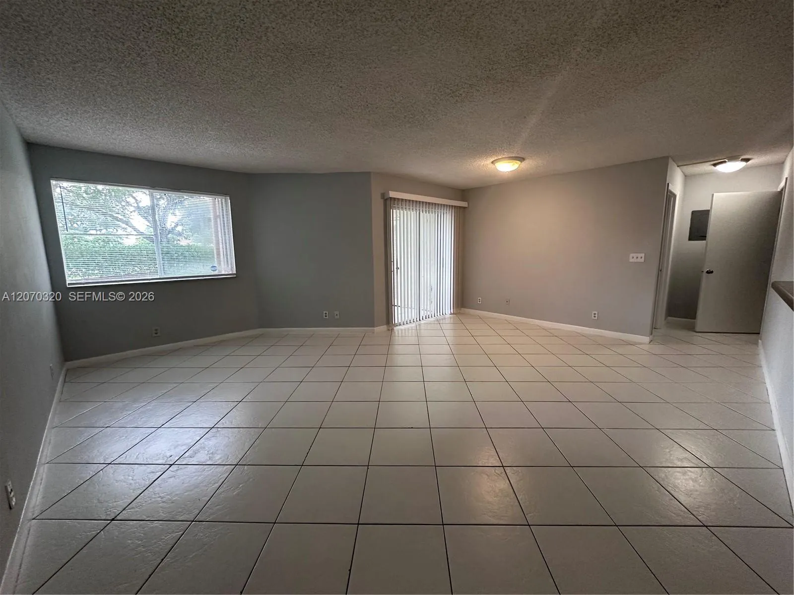 En Renta 9755 Westview Drive 1215, Coral Springs, FL 33076, Coral Springs, FL 33076