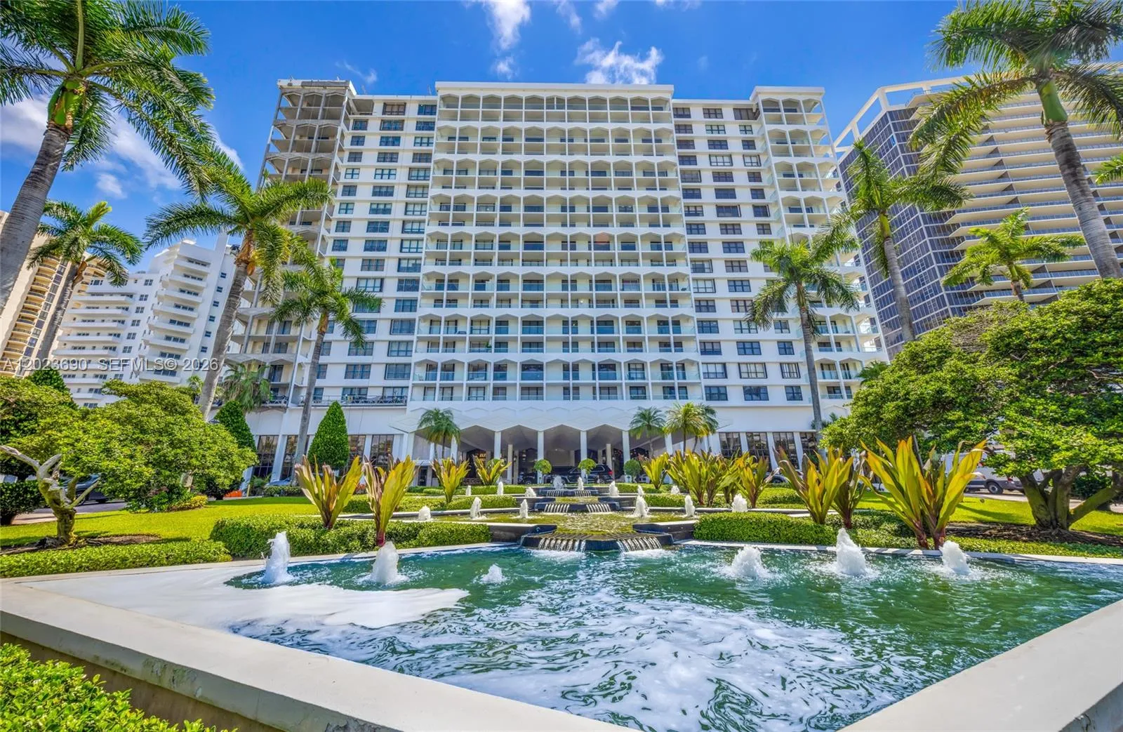 Foto de propiedad en 9801 Collins Avenue 11M, Bal Harbour, FL 33154 Bal Harbour con MLS# 