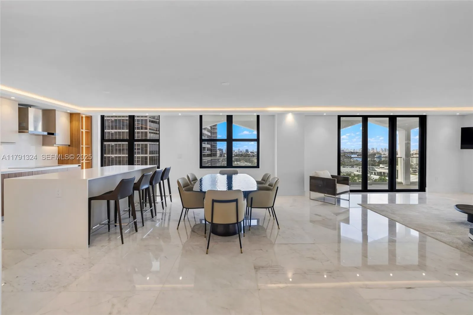 Foto de propiedad en 9801 Collins Avenue 17R, Bal Harbour, FL 33154 Bal Harbour con MLS# 