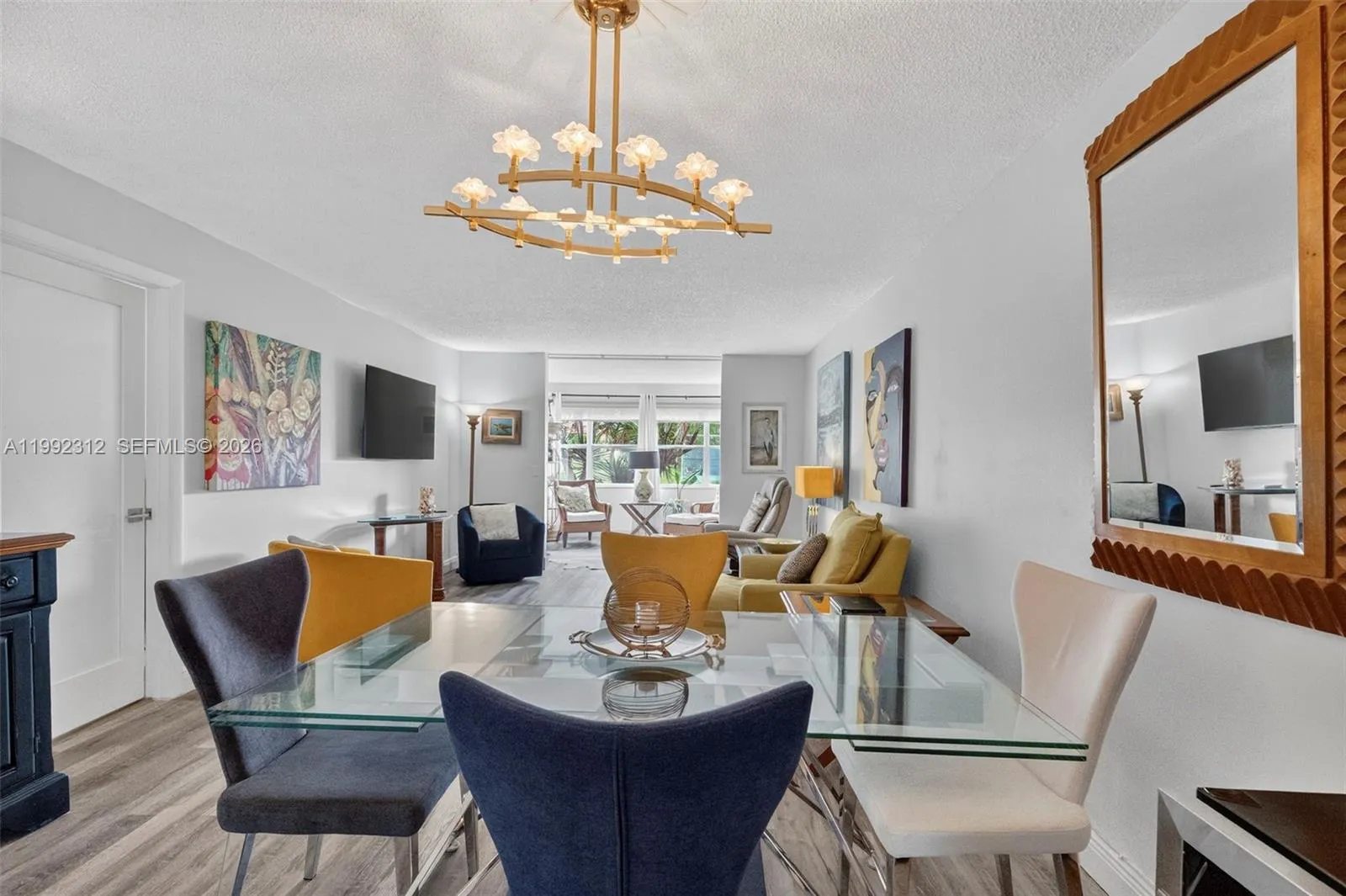 Foto de propiedad en 9821 Sunrise Lakes Boulevard 107, Sunrise, FL 33322 Sunrise con MLS# 