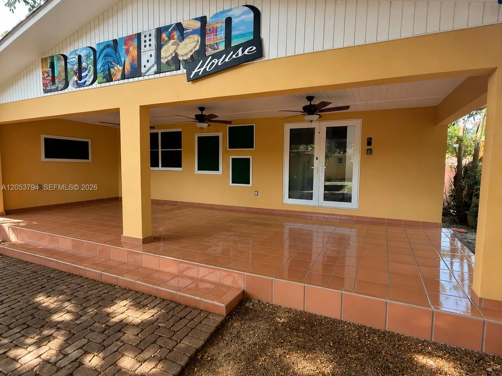 Foto de propiedad en 985 SW 10th Street 3, Miami, FL 33130 Miami con MLS# 