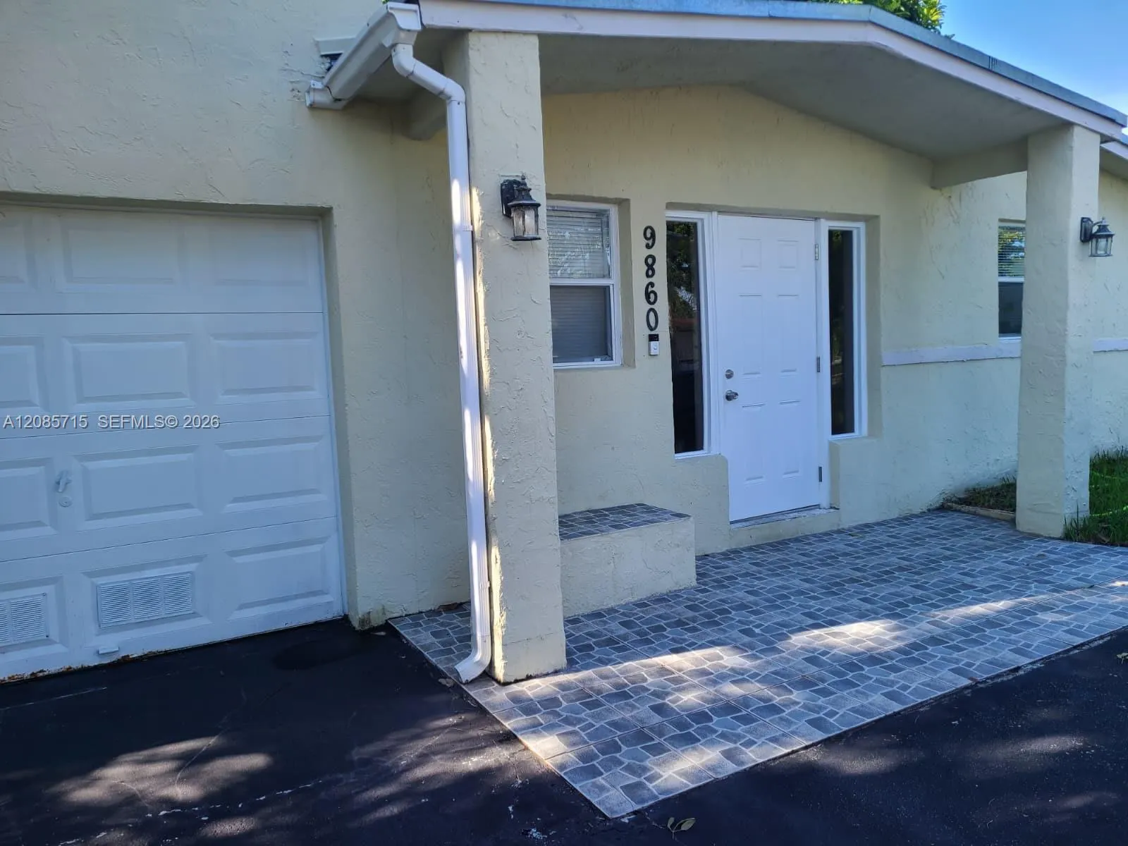En Renta 9860 SW 83rd Street 1, Miami, FL 33173, Miami, FL 33173
