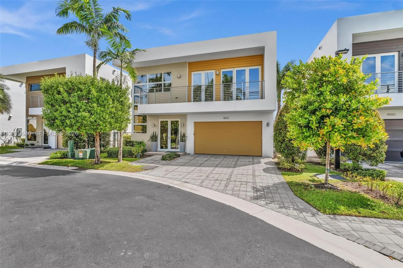 Foto de propiedad en 9870 NW 74th Terrace, Doral, FL 33178 Doral con MLS# 