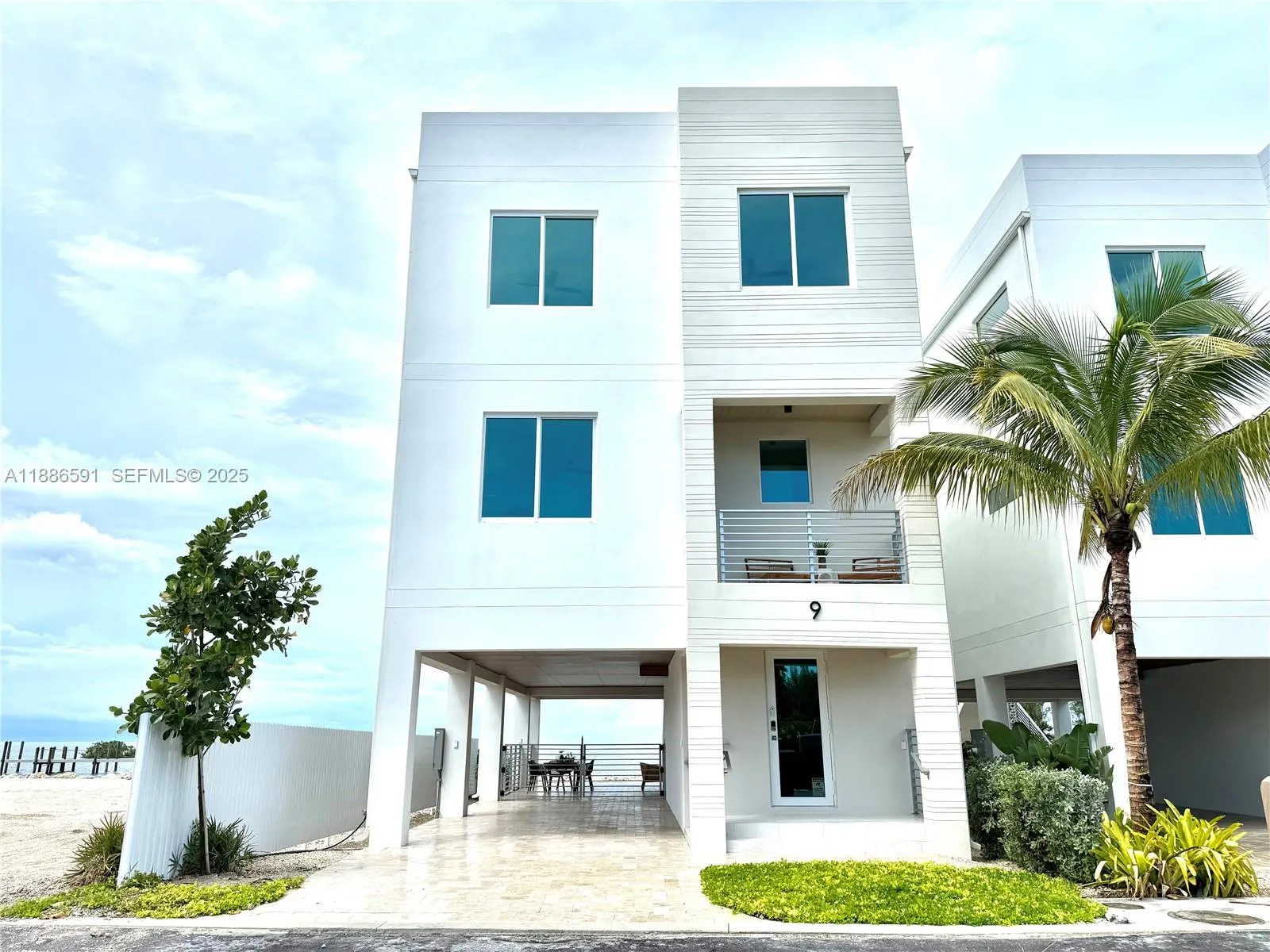 En Venta 990 41st Gulf Street 9, FL 33050, FL 33050