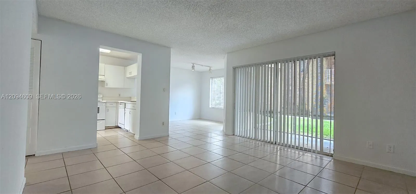 En Renta 990 Coral Club Drive 990, Coral Springs, FL 33071, Coral Springs, FL 33071