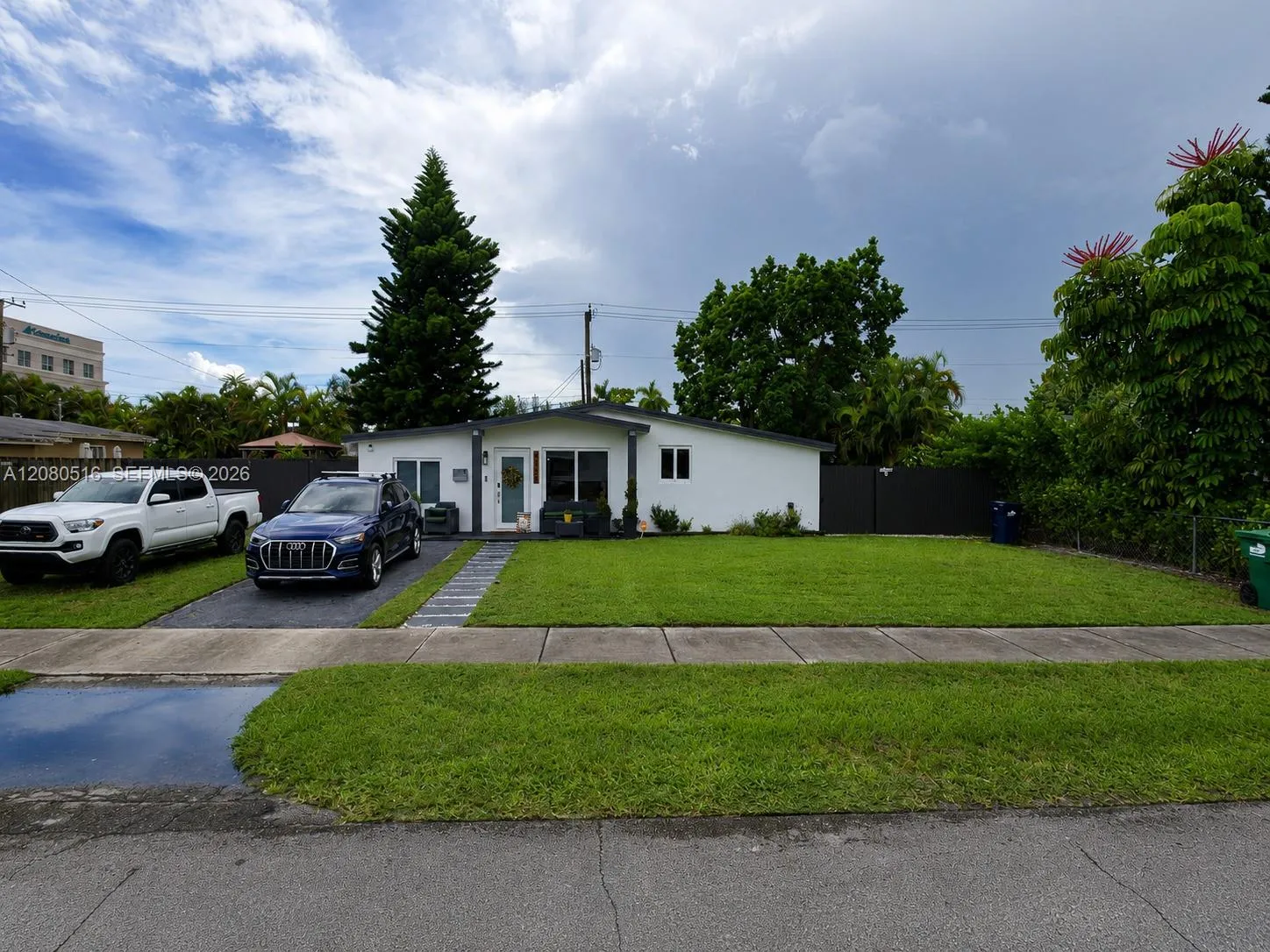 En Venta 9900 SW 87th Street, Miami, FL 33173, Miami, FL 33173