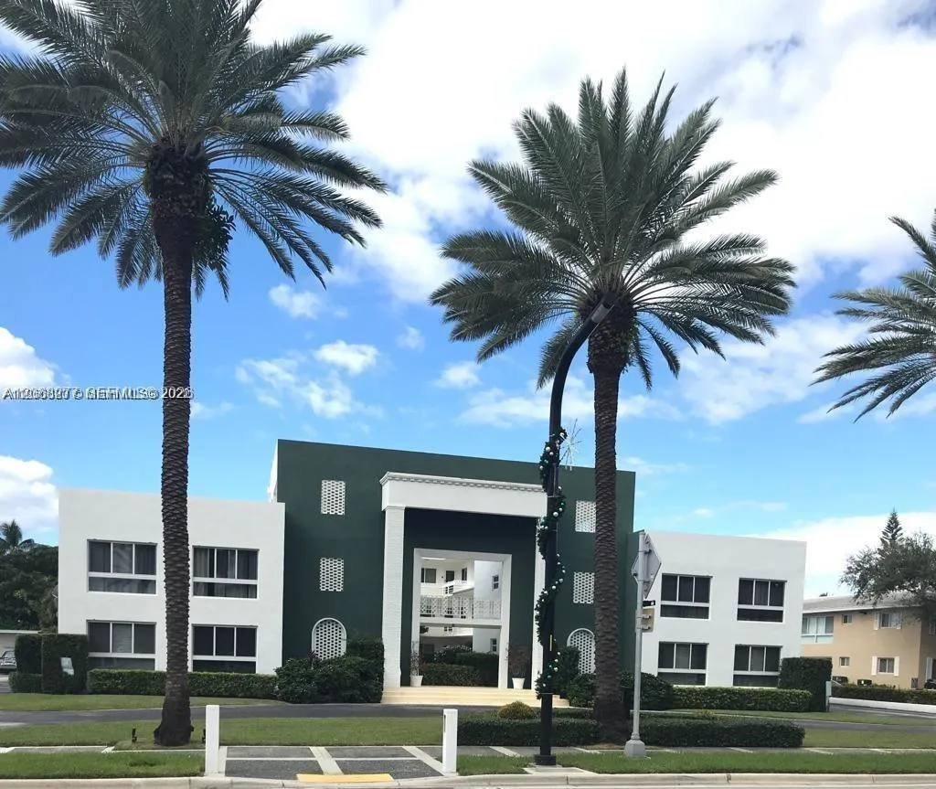 Foto de propiedad en 9920 Collins Avenue 14, Bal Harbour, FL 33154 Bal Harbour con MLS# 
