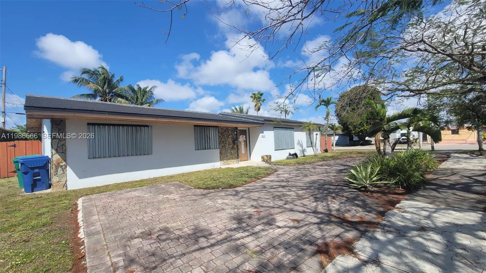 Vendido 9961 SW 13th Terrace, Miami, FL 33174, Miami, FL 33174