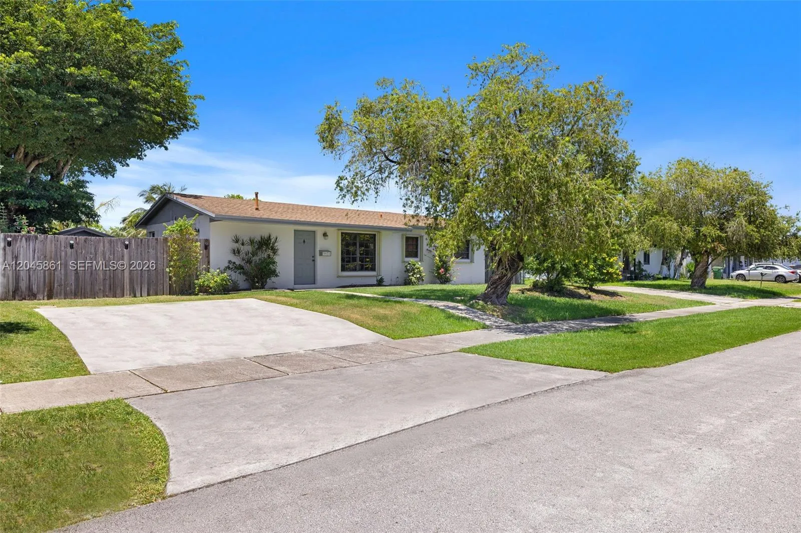 Vendido 9971 SW 156th Terrace, Miami, FL 33157, Miami, FL 33157