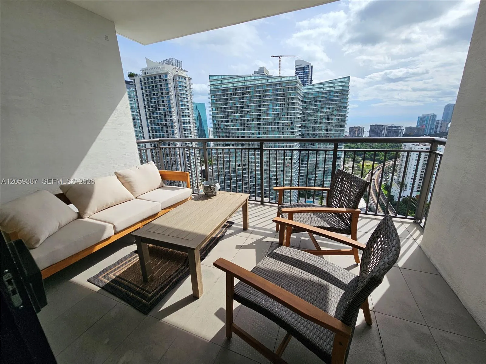 Foto de propiedad en 999 SW 1st Avenue 3004, Miami, FL 33130 Miami con MLS#