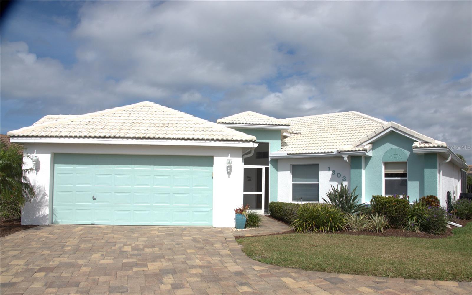 Foto de propiedad en 1303 ISLAMORADA BLVD PUNTA GORDA con MLS# A4640503
