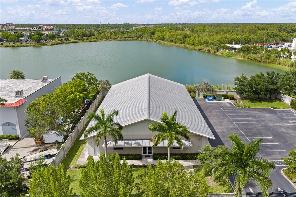 Foto de propiedad en 3519 PLOVER AVE NAPLES con MLS# A4698514