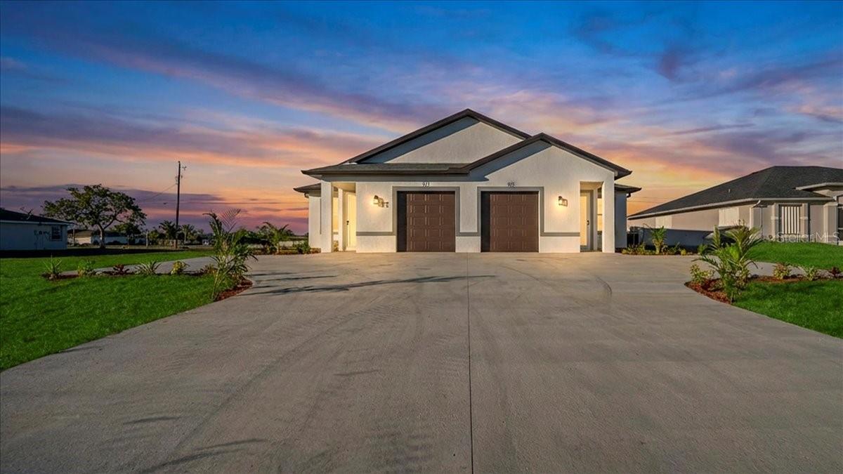 Foto de propiedad en 1812/1814 NE 8TH PL CAPE CORAL con MLS# A4698671