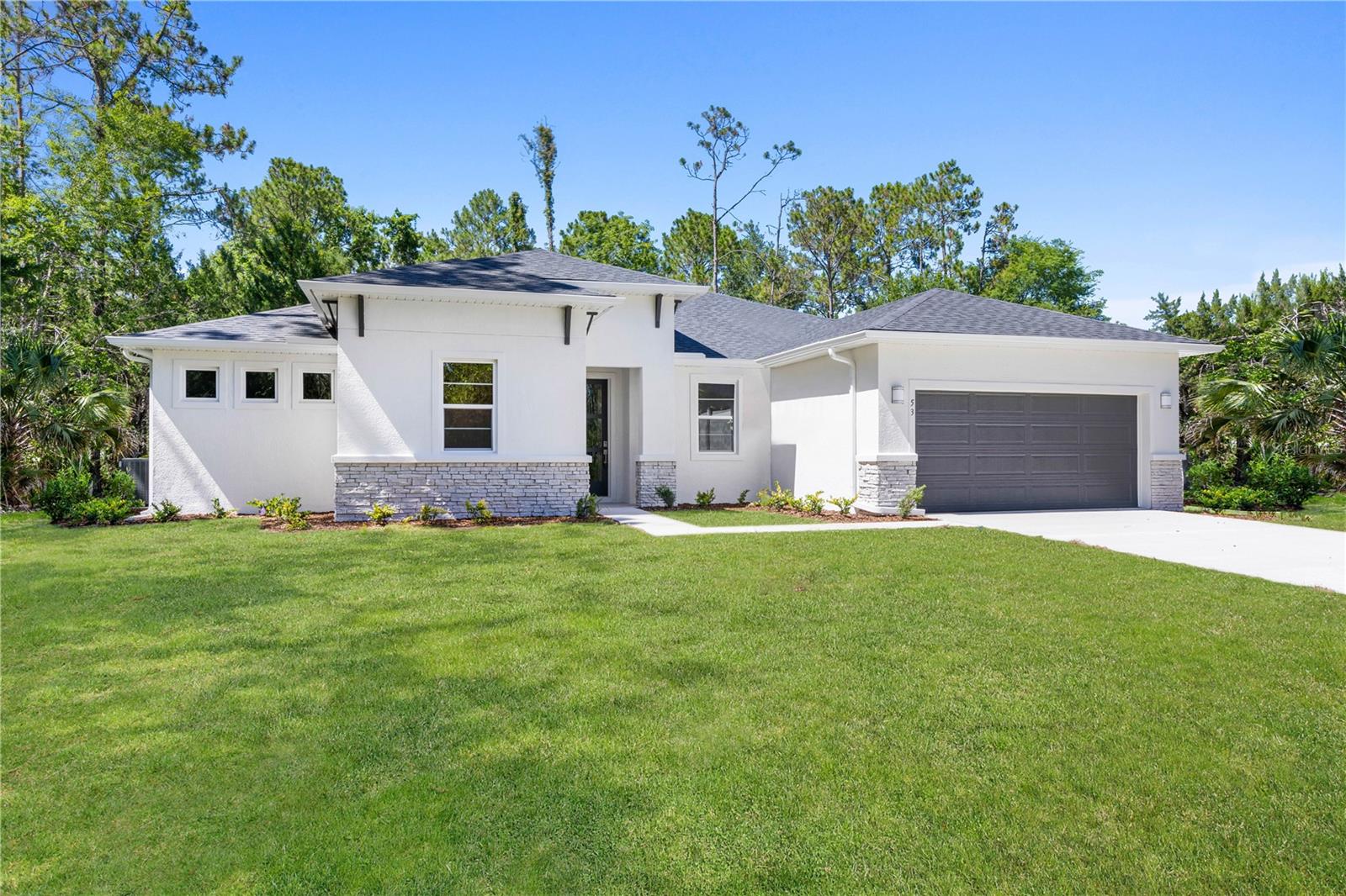 En Venta 3518 NW 44TH PL, CAPE CORAL, FL 33993