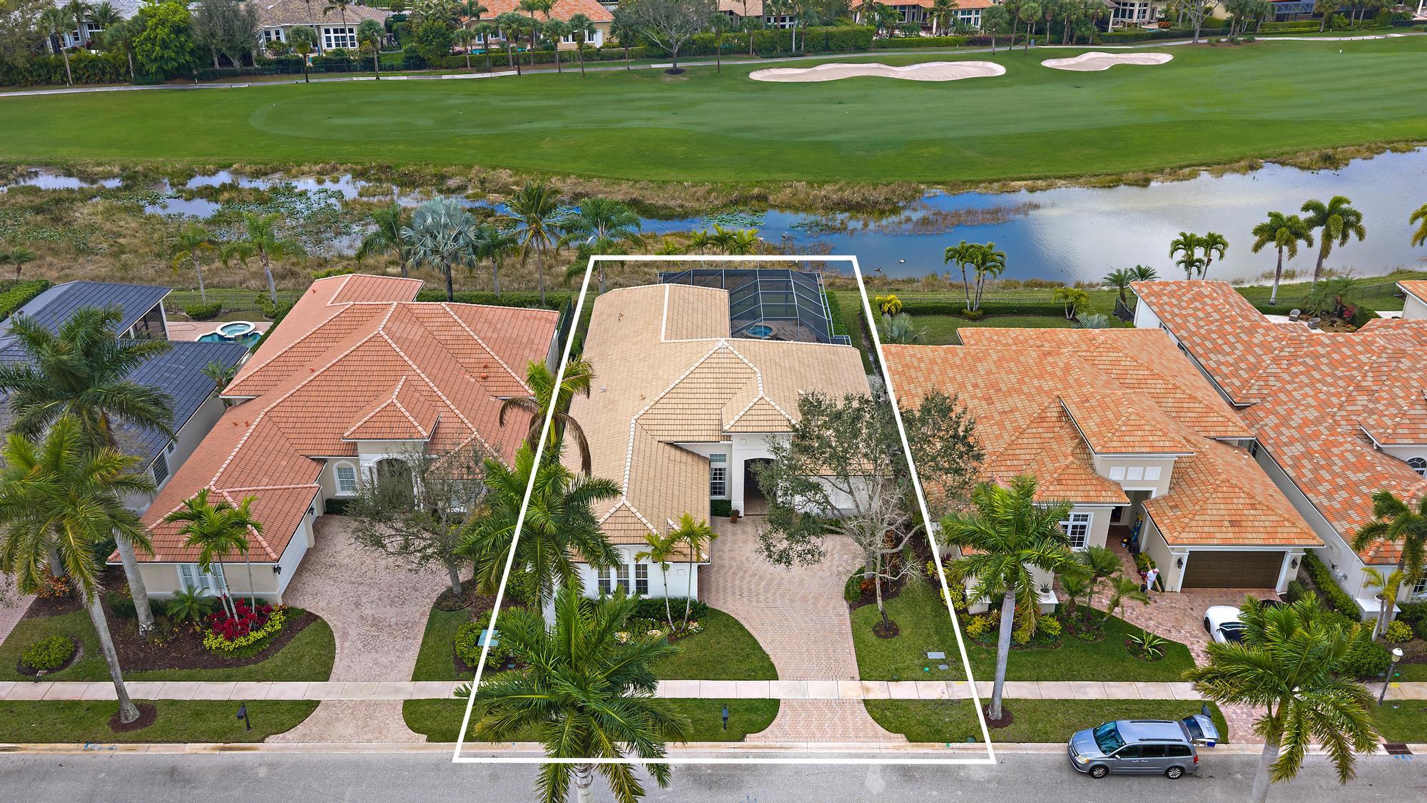 Foto de propiedad en 7011 Isla Vista Drive, West Palm Beach, FL 33412 West Palm Beach con MLS# 