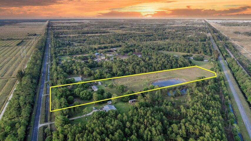 Foto de propiedad en 11470 Carlton Road, Port St. Lucie, FL 34987 Port St. Lucie con MLS# 